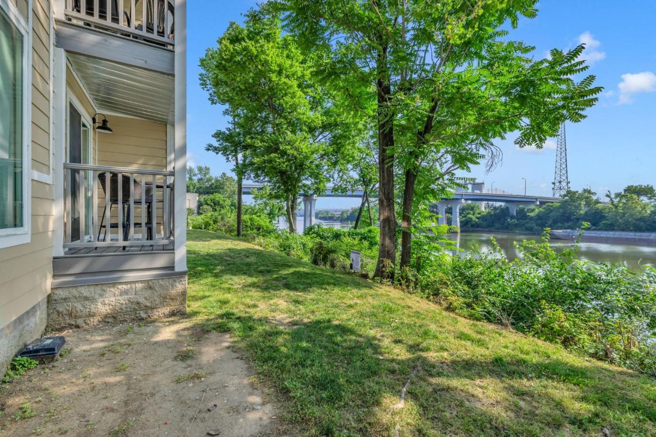 Nash Star Private Condo - 2Bed, 2Bath, Sleep 6, 25 Min Walk To Broadway And All Nashville Attractions, Pool, Gym Екстер'єр фото