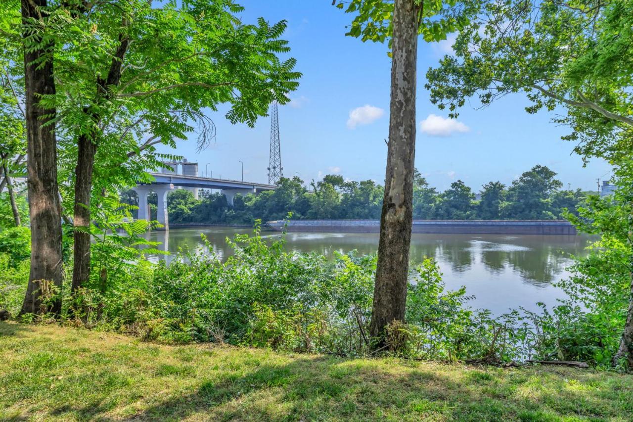 Nash Star Private Condo - 2Bed, 2Bath, Sleep 6, 25 Min Walk To Broadway And All Nashville Attractions, Pool, Gym Екстер'єр фото