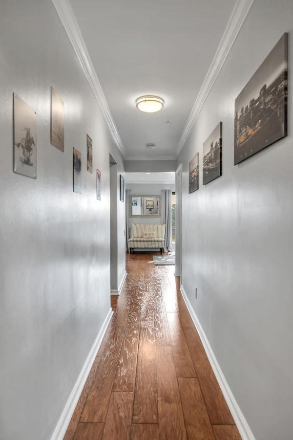 Nash Star Private Condo - 2Bed, 2Bath, Sleep 6, 25 Min Walk To Broadway And All Nashville Attractions, Pool, Gym Екстер'єр фото